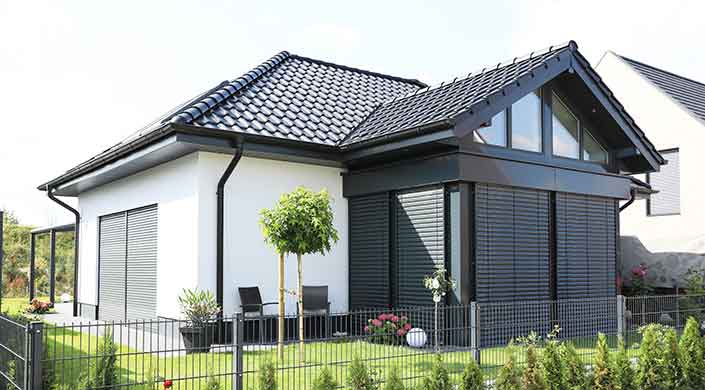 Bild von Haus mit Dachziegeln