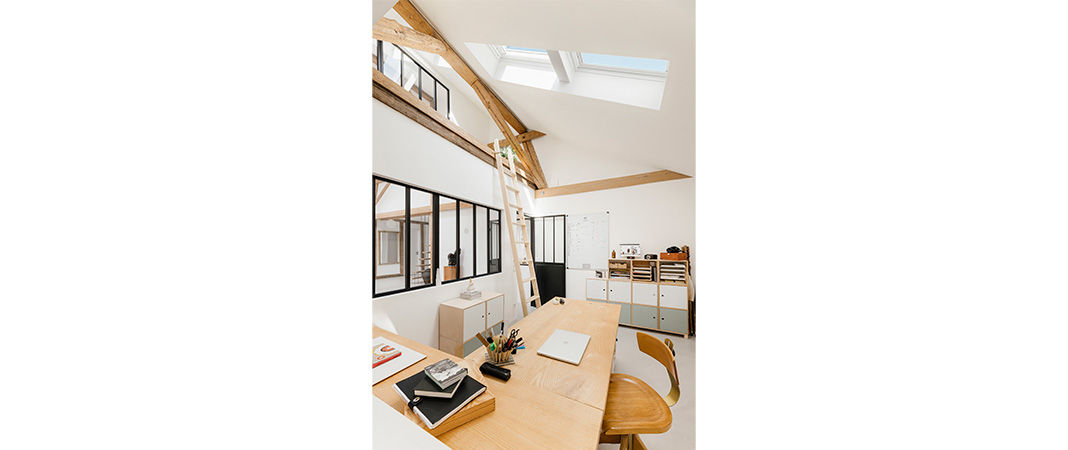 Bild von Velux Lichtlösungen in der umgebauten Scheune