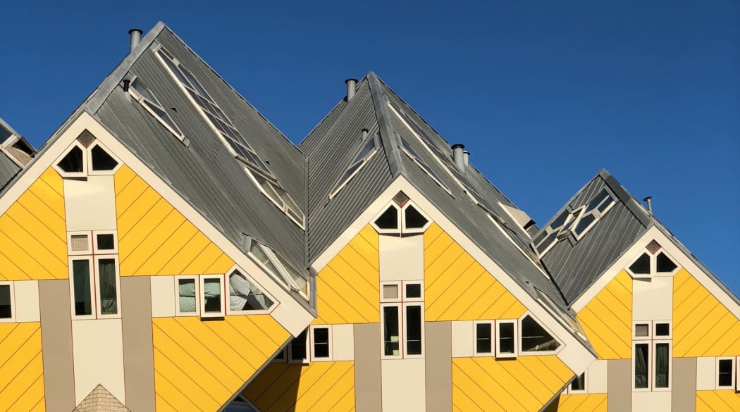 Weltbekannte Dächer: Kubushäuser in Rotterdam