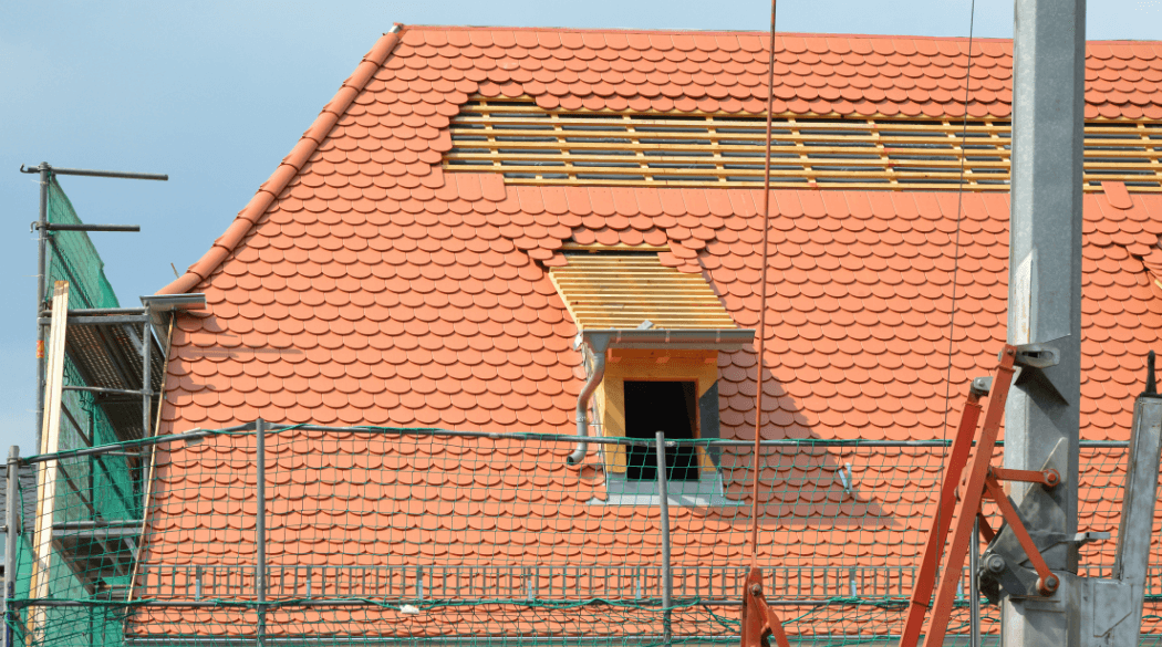Integration einer Fertiggaube in ein bestehendes Dach